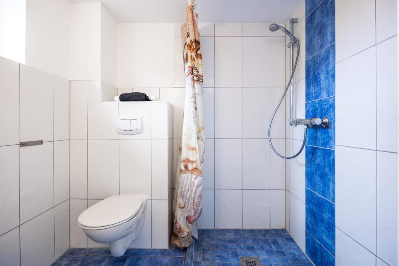 Die Küstenjungs - 3 strandnahe Ferienhäuser OFC 22 Diedrichshagen  Exterior foto