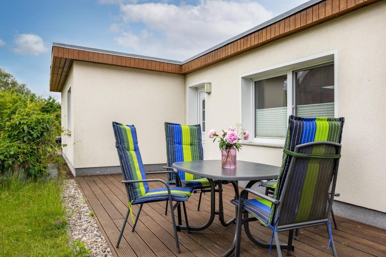 Die Küstenjungs - 3 strandnahe Ferienhäuser OFC 22 Diedrichshagen  Exterior foto